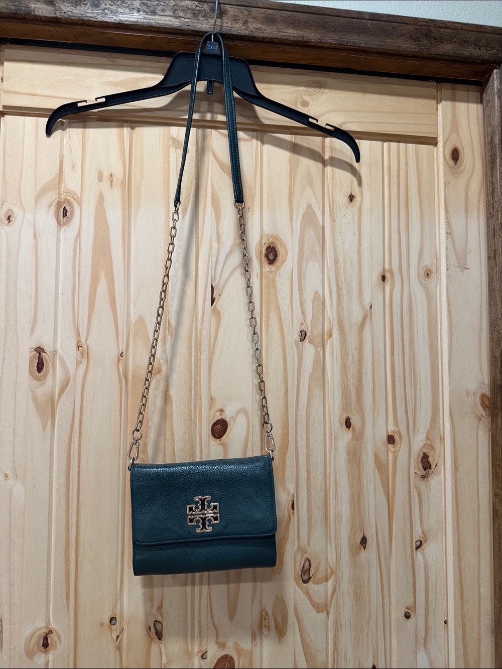 Tory Burch Green Pebbled Leather Chain Crossbody with Gold Logo